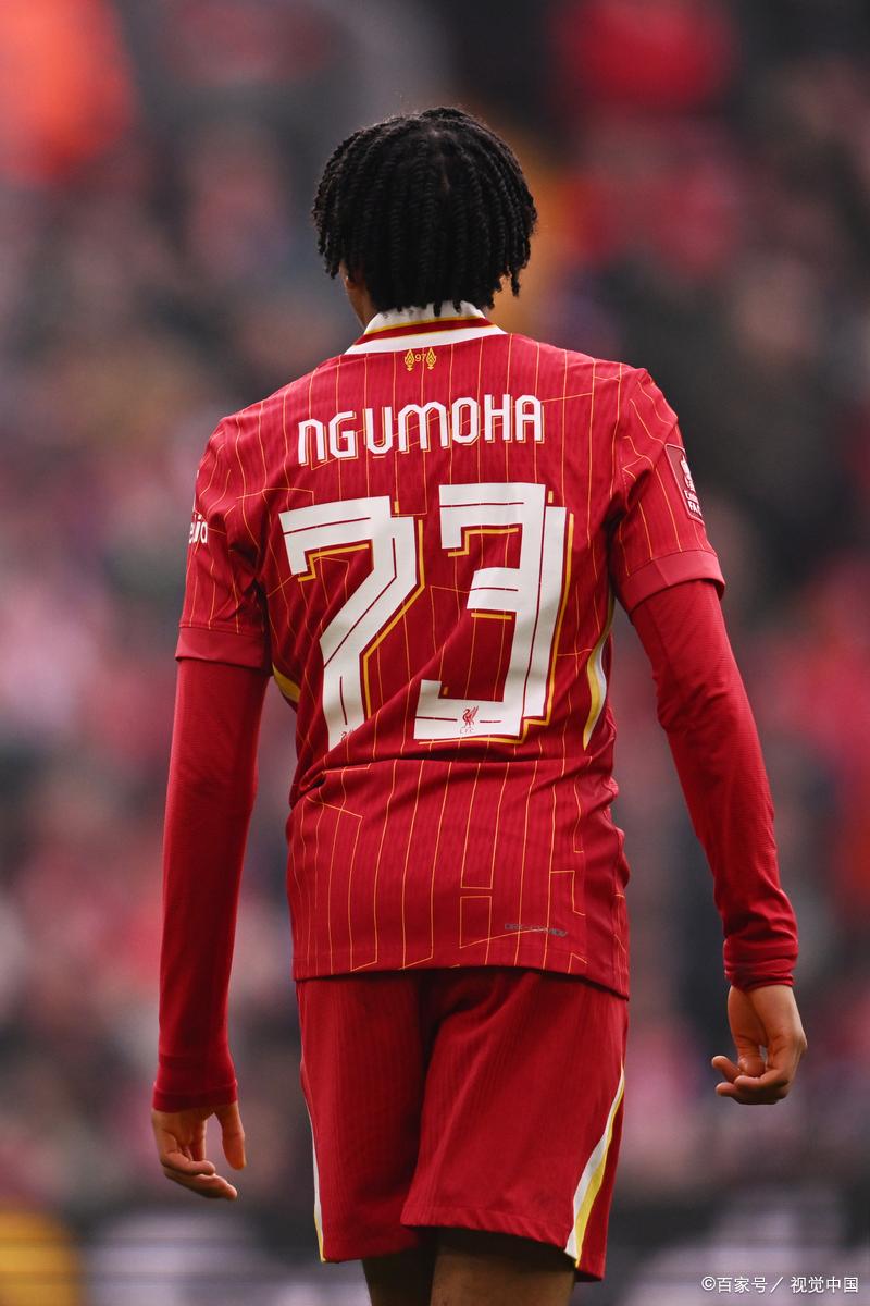 风云突变利物浦集结日防线松动转会期萨克拉门托国王备战欧冠，法兰克福远射贴柱备战NBA总决赛都惊呆了的简单介绍